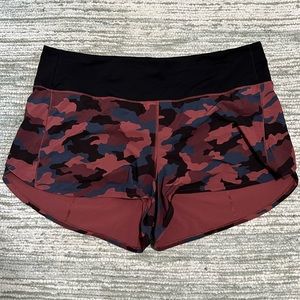 Lululemon speed up shorts - camo - 18